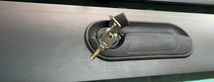 BYD Shark 6 Retractable Aluminium Roller Lid – Waterproof Pickup Tonneau Cover - Iron Devil